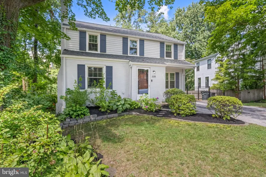 238 Barcladen Cir, Bryn Mawr, PA 19010 - #2