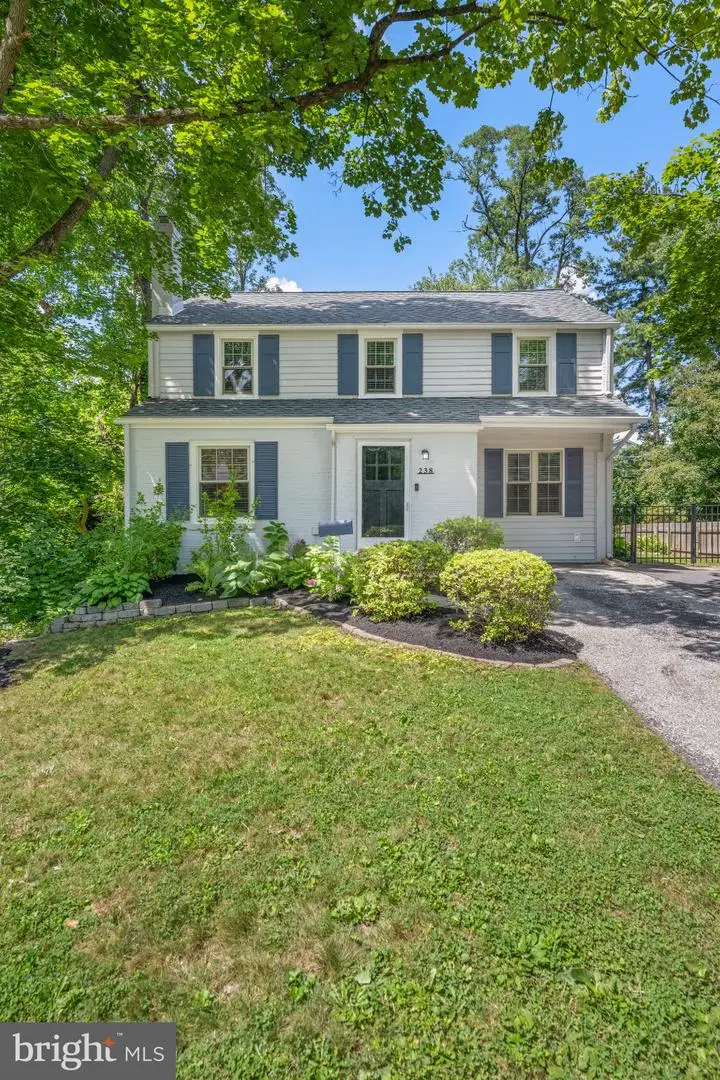 238 Barcladen Cir, Bryn Mawr, PA 19010 - #3