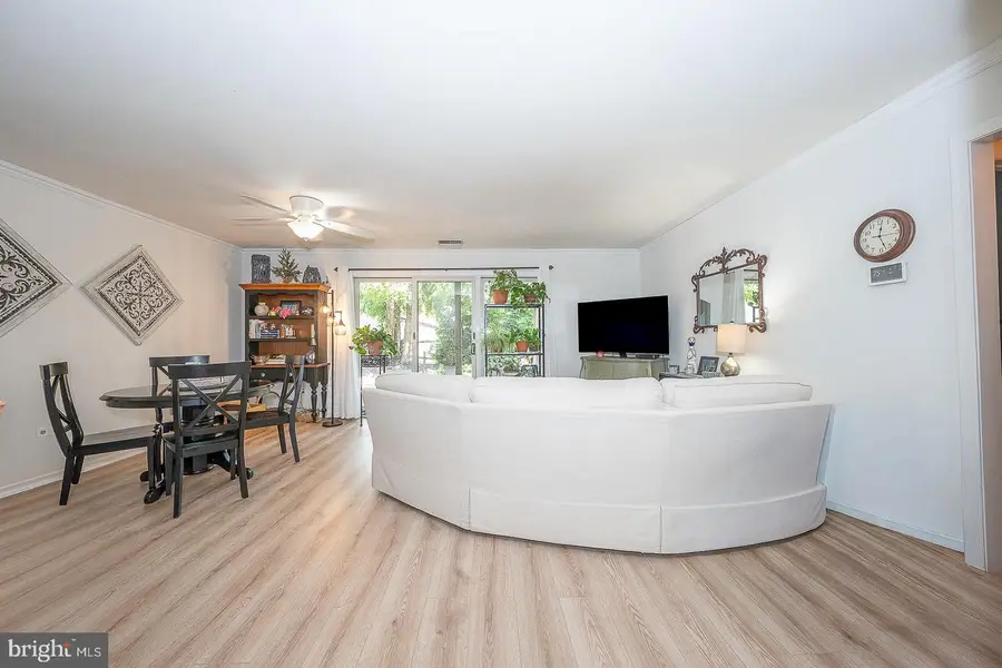 1102 Pritchard Pl, Newtown Square, PA 19073 - #3