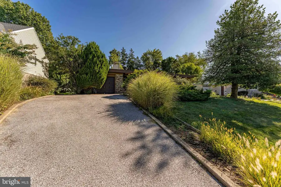 2135 Maclarie Ln, Broomall, PA 19008 - #3