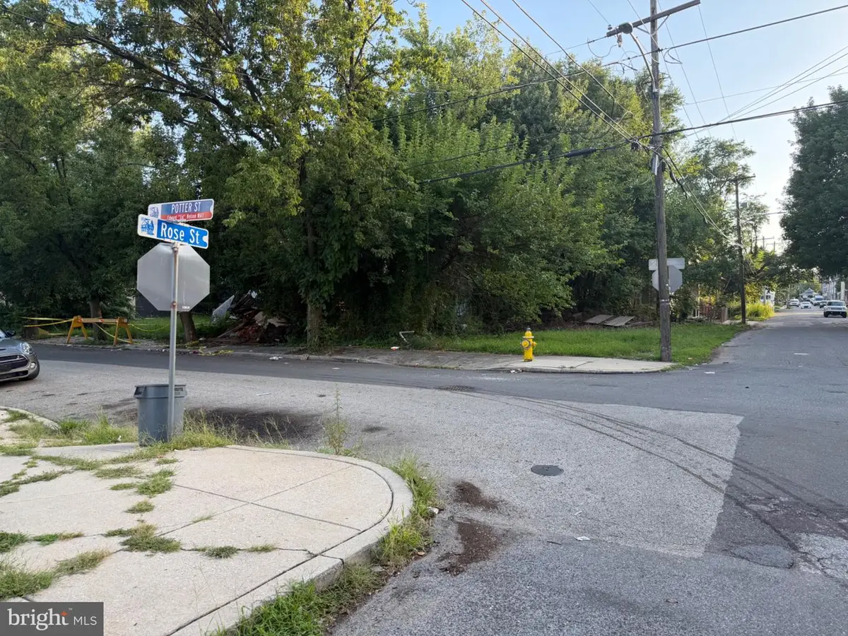 1120 Potter St, Chester, PA 19013 - #1