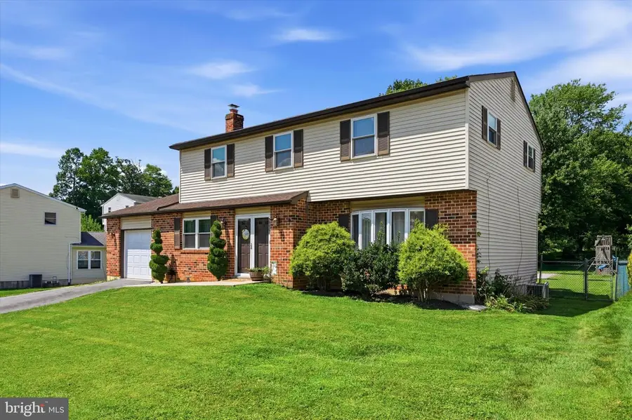 2237 Gettysburg Dr, Aston, PA 19014 - #3