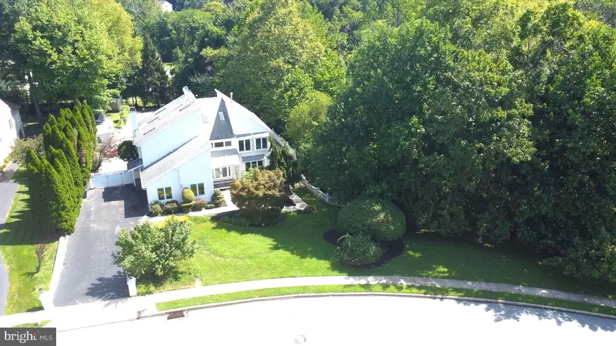 4344 Trophy Dr, Upper Chichester, PA 19061 - #2