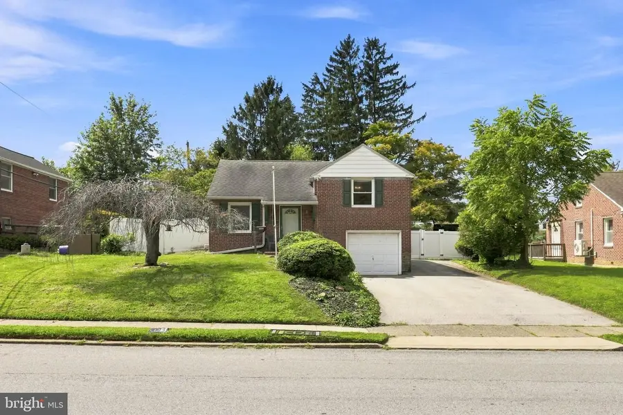 20 N Malin Rd, Broomall, PA 19008 - #2