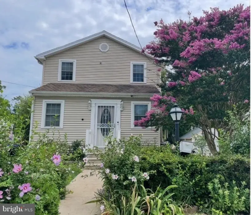 1033 Galbreath Ave, Boothwyn, PA 19061 - #1