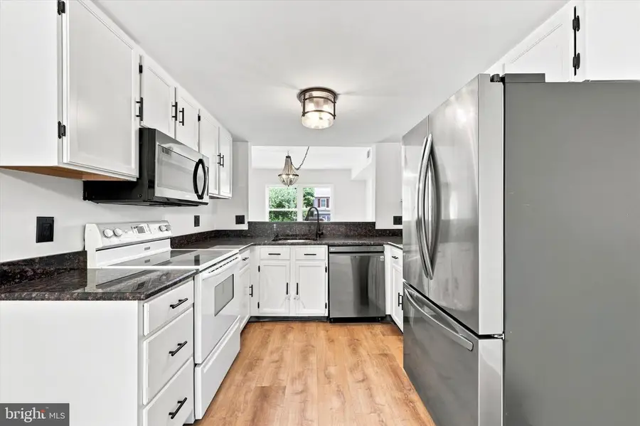 14 Kingston Ter, Aston, PA 19014 - #3
