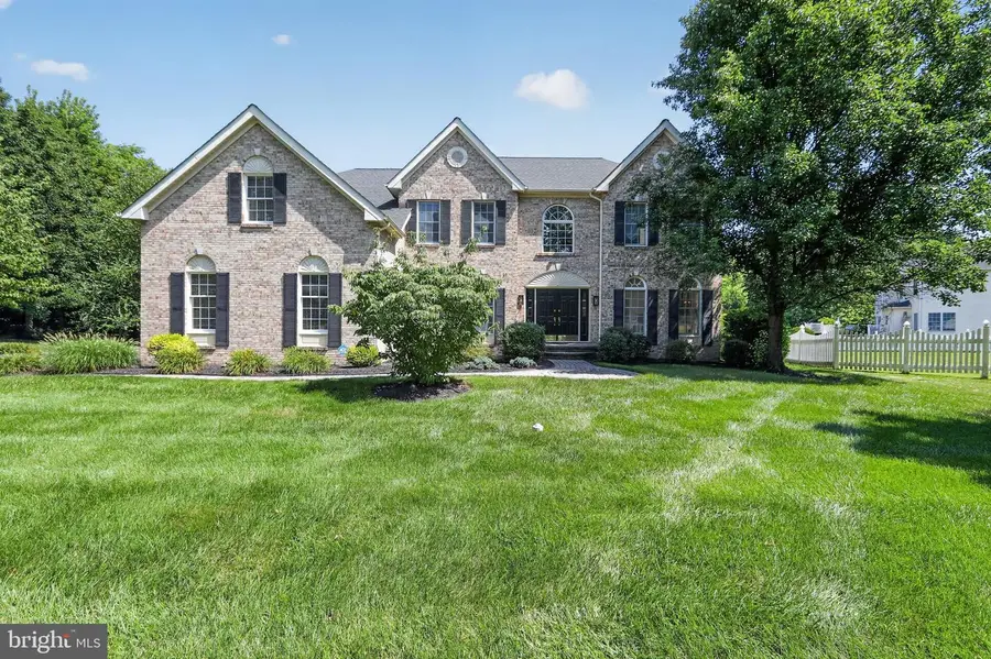 19 Annesley Dr, Glen Mills, PA 19342 - #2