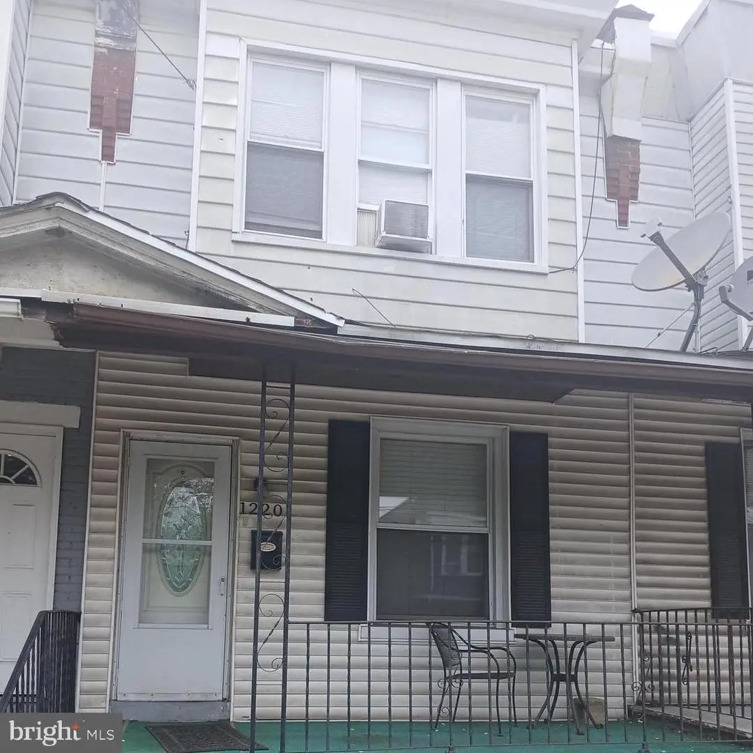 1220 W 9th St, Chester, PA 19013 - #1