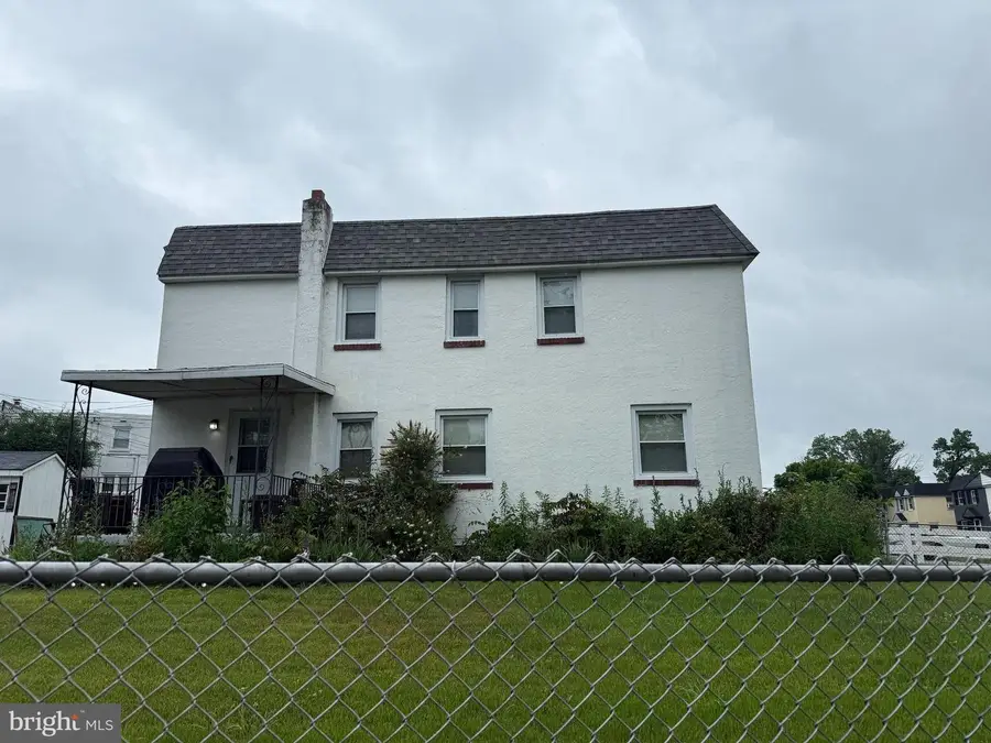 157 Crum Creek Dr, Woodlyn, PA 19094 - #2