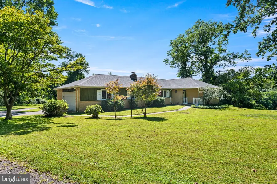 6 Biddlebrook Ln, Chadds Ford, PA 19317 - #2