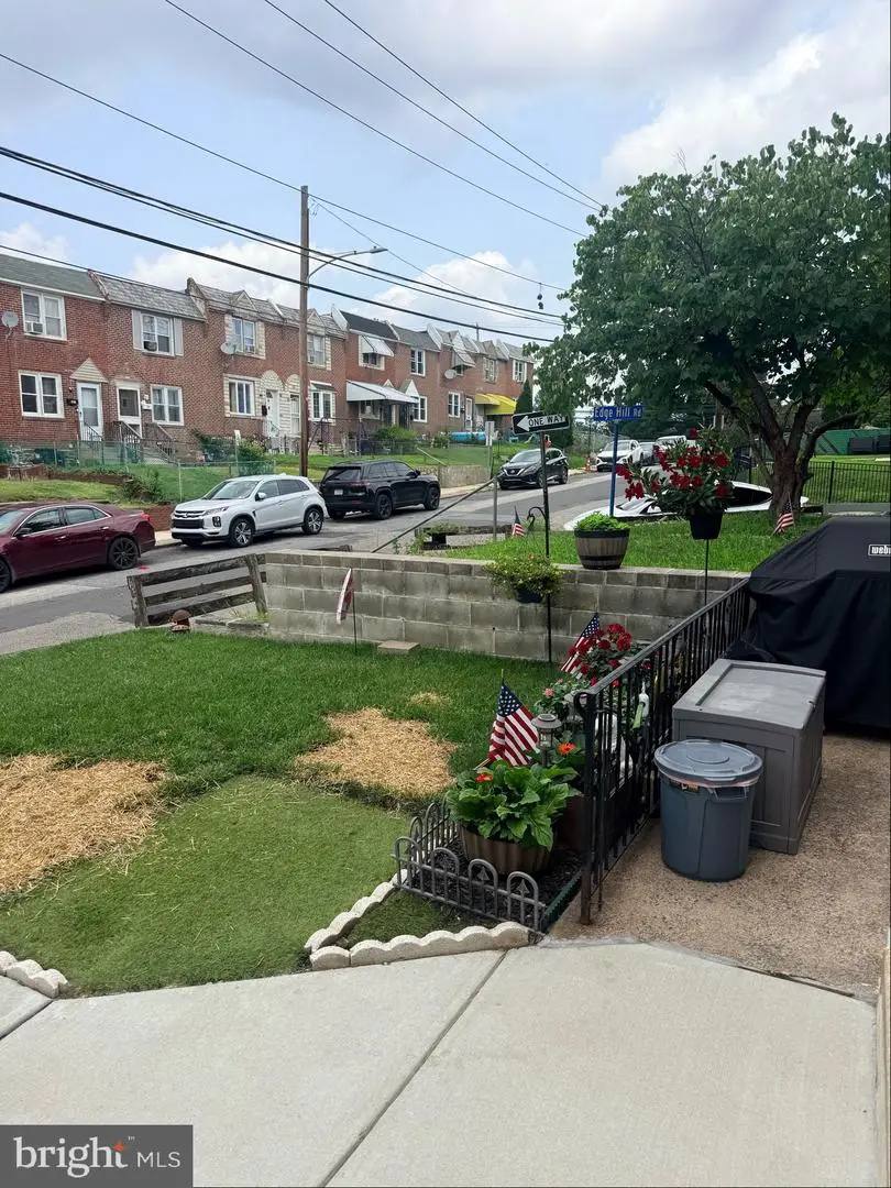 212 Golf Rd, Darby, PA 19023 - #3