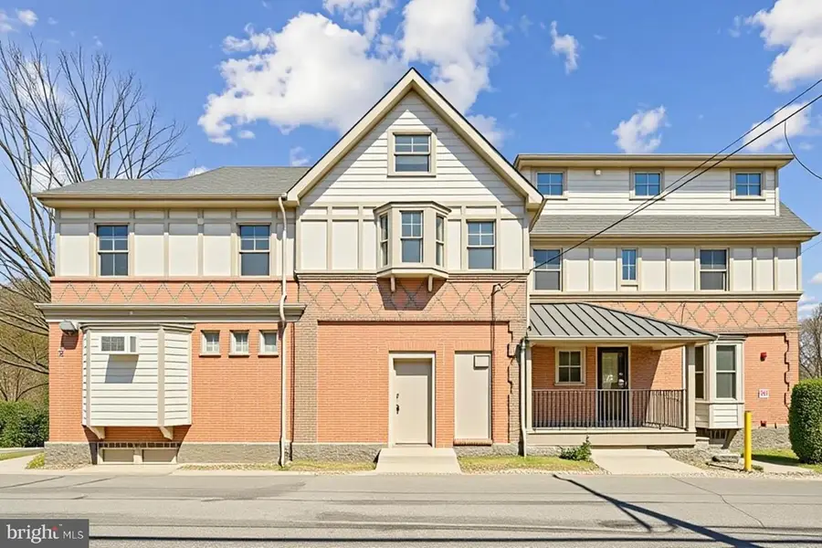1 Pennsylvania Ave, Wayne, PA 19087 - #2