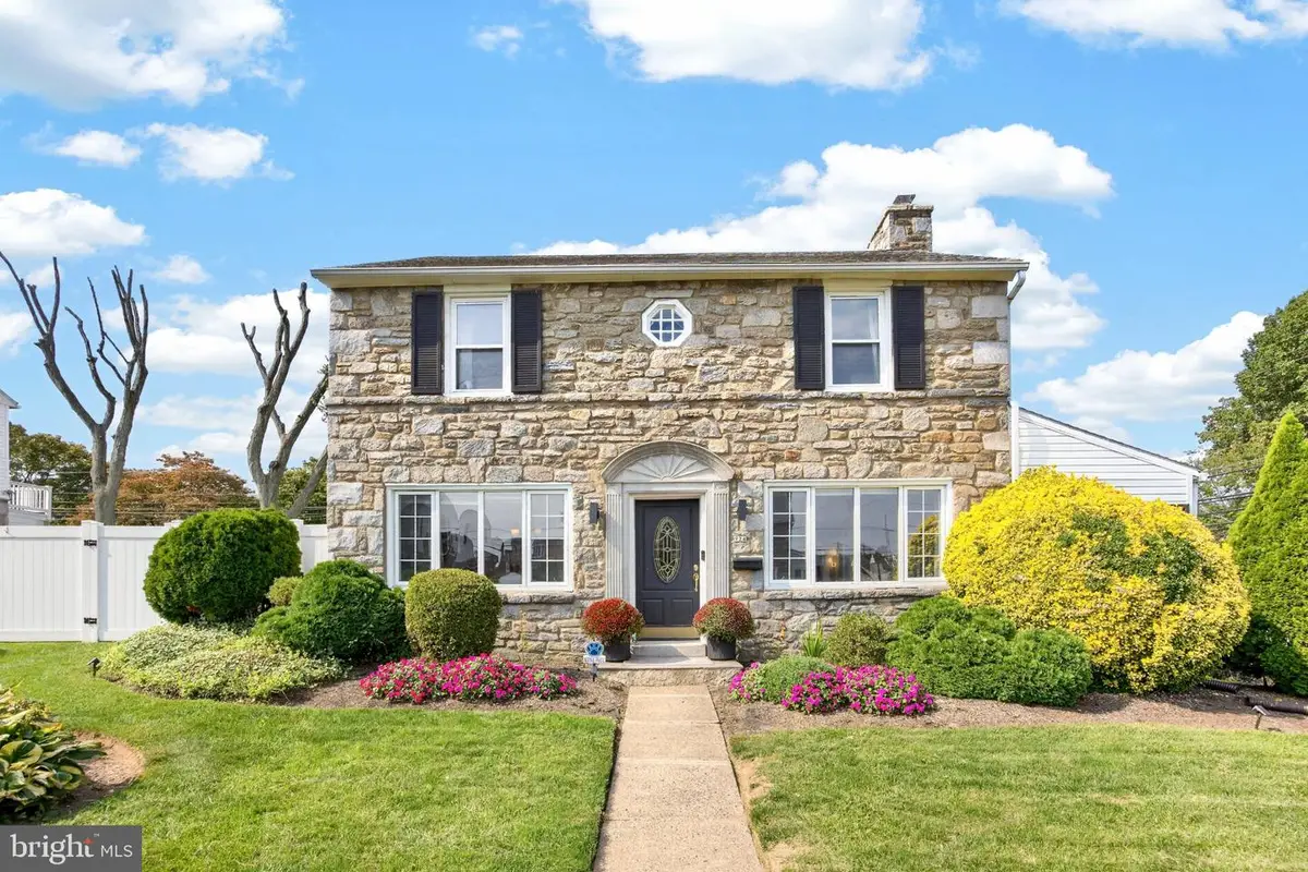 924 Penn Ave, Drexel Hill, PA 19026 - #1