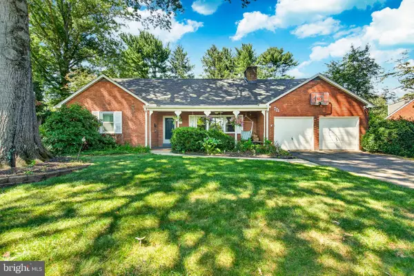 721 Roselawn Ave, LANSDOWNE, PA 19050