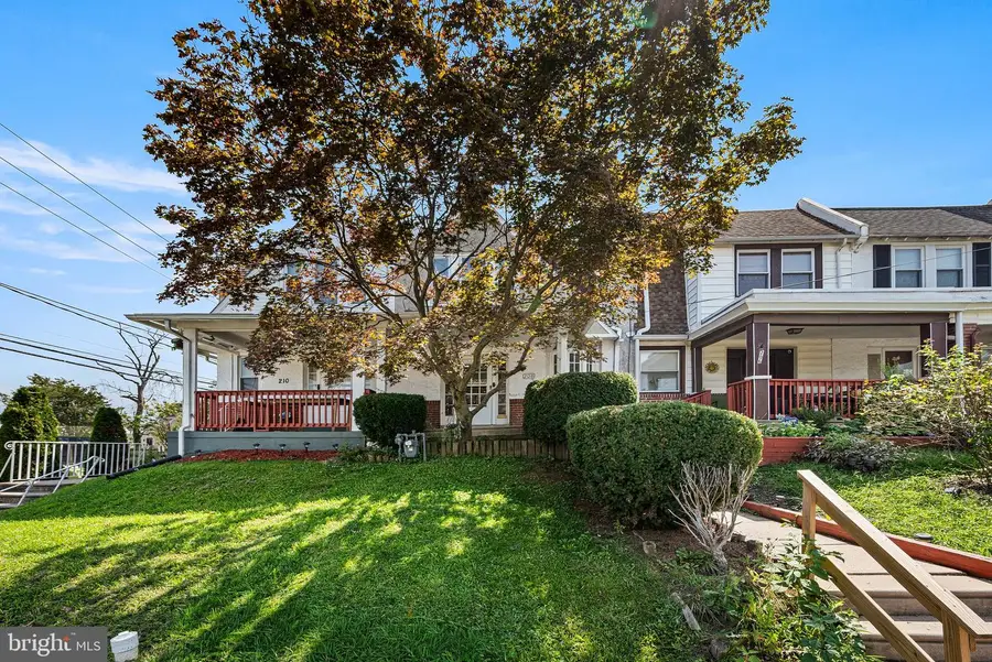 208 E Essex Ave, Lansdowne, PA 19050 - #2