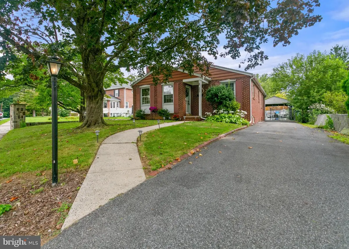 303 Inskeep Ave, Glenolden, PA 19036 - #1