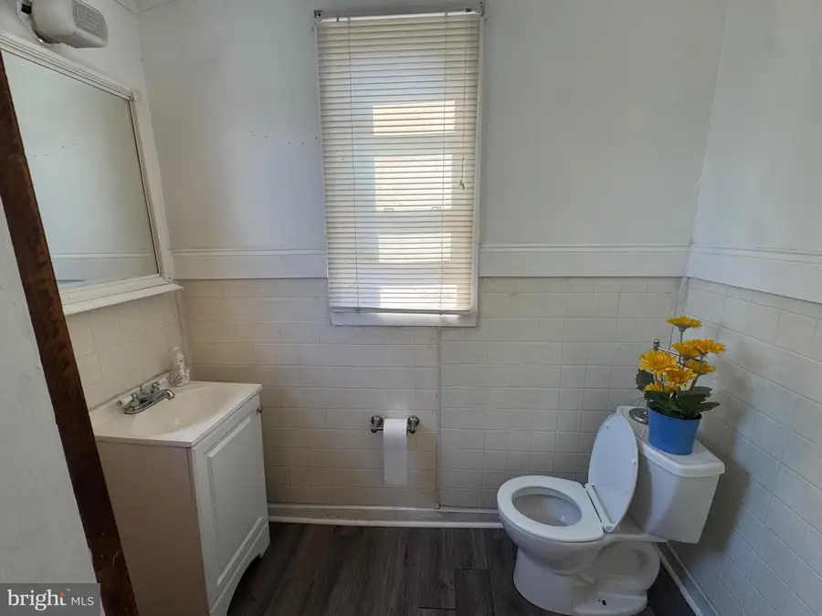 307 Taylor Ave, Upper Chichester, PA 19061 - #3