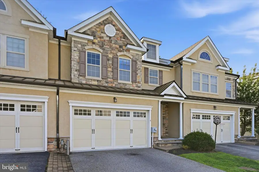 6 Stonehaven Cir, Glen Mills, PA 19342 - #2