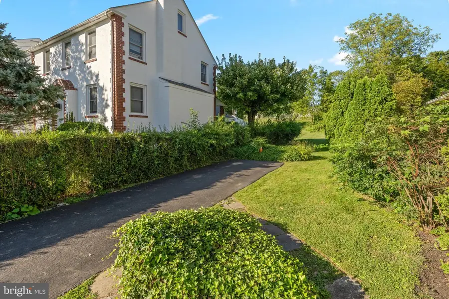 328 Morris Rd, Wayne, PA 19087 - #3