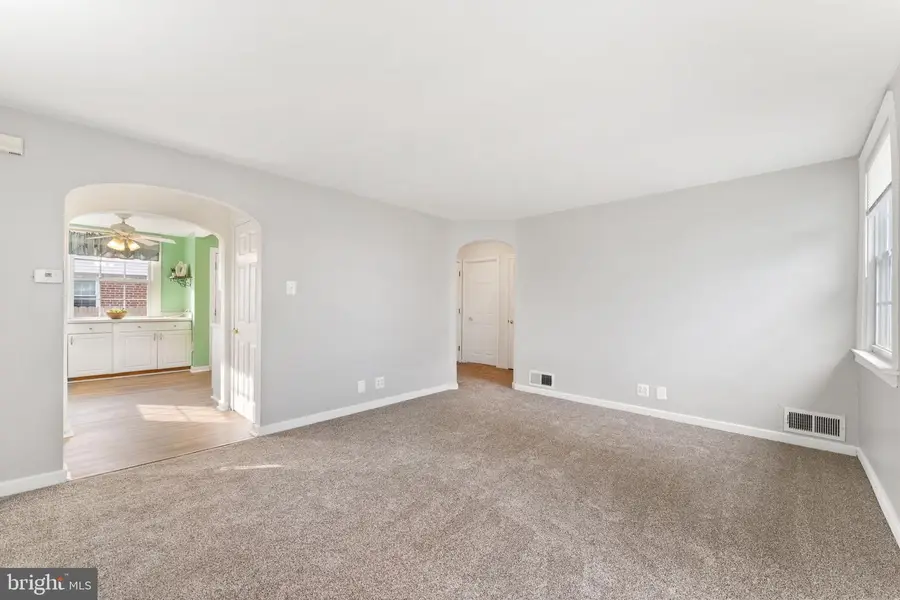 155 Taylor Ave, Woodlyn, PA 19094 - #3
