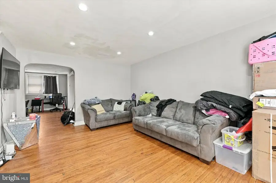 1047 Stratford Rd, Glenolden, PA 19036 - #3