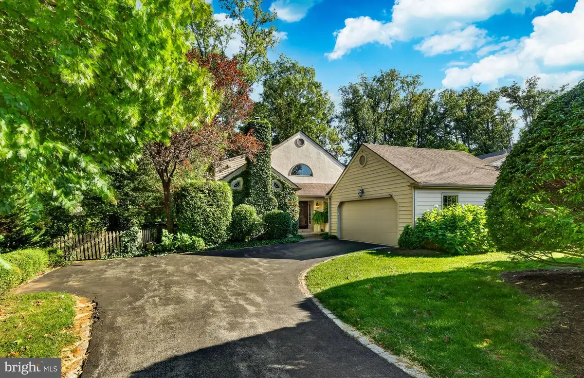470 Inverary Ln, Villanova, PA 19085 - #1