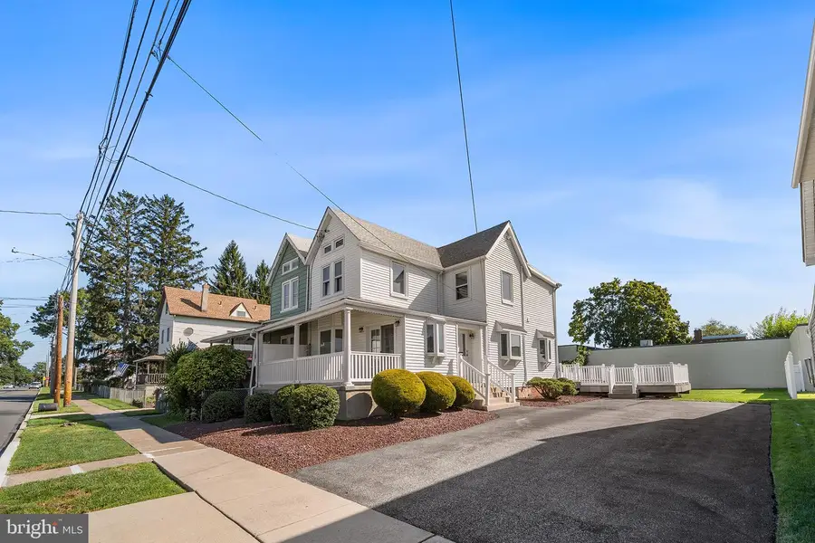 213 Saude Ave, Essington, PA 19029 - #2