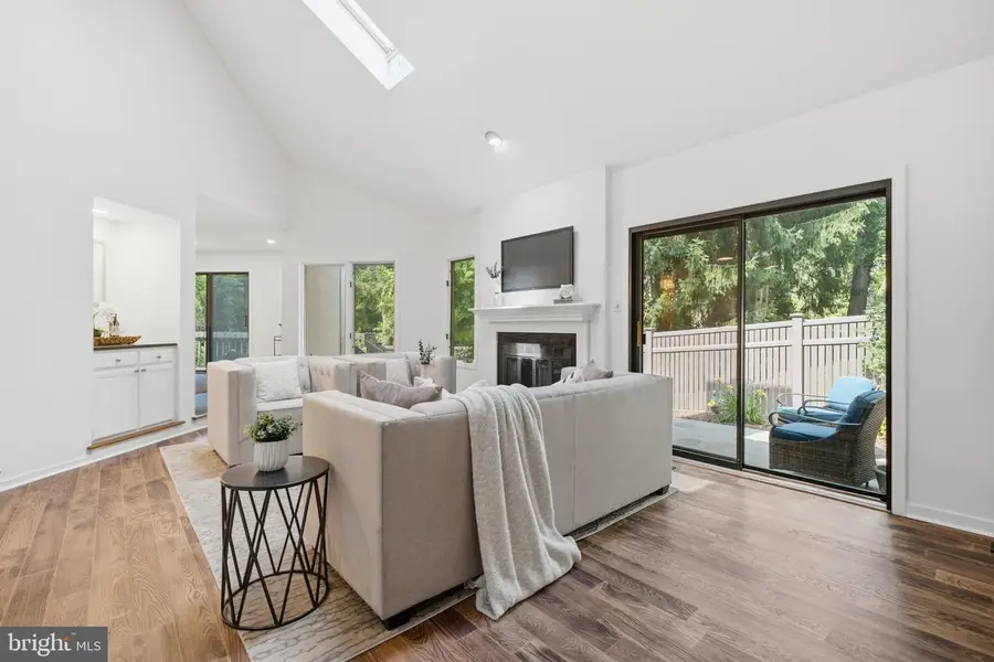 138 Montrose Ave #26, Bryn Mawr, PA 19010 - #3