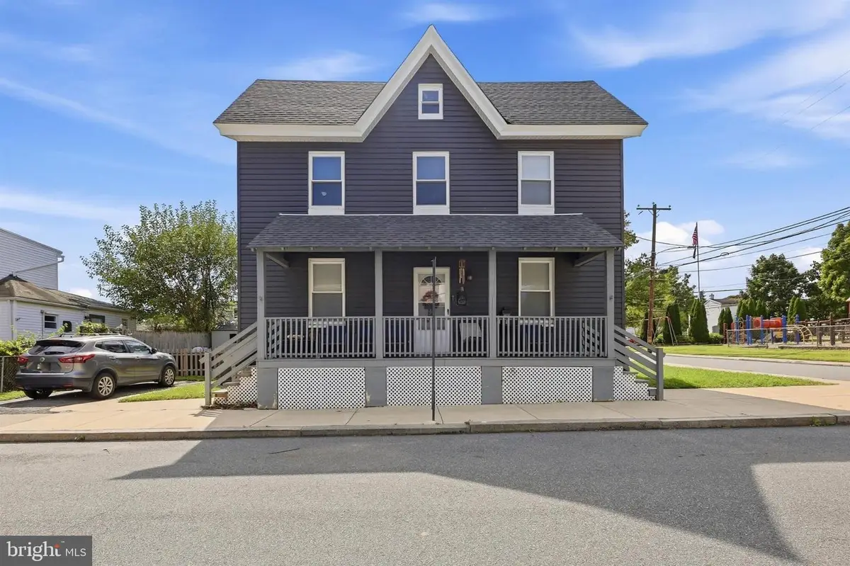24 7th St, Brookhaven, PA 19015 - #1