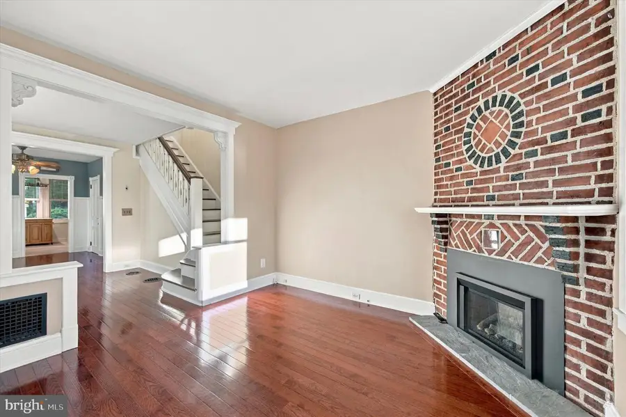 2131 Darby Rd, Havertown, PA 19083 - #3
