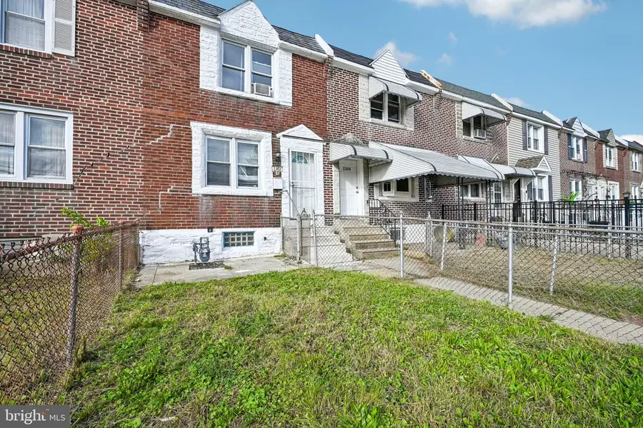 1302 Wycombe Ave, Darby, PA 19023 - #3