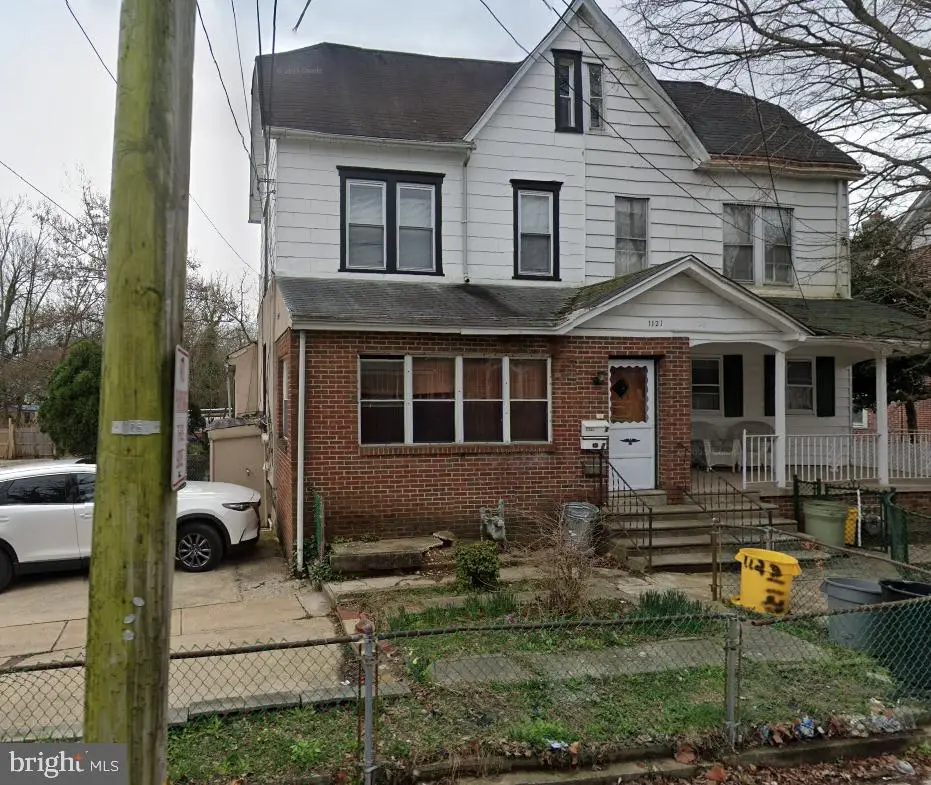 1121 Elmwood Ave, Sharon Hill, PA 19079 - #1