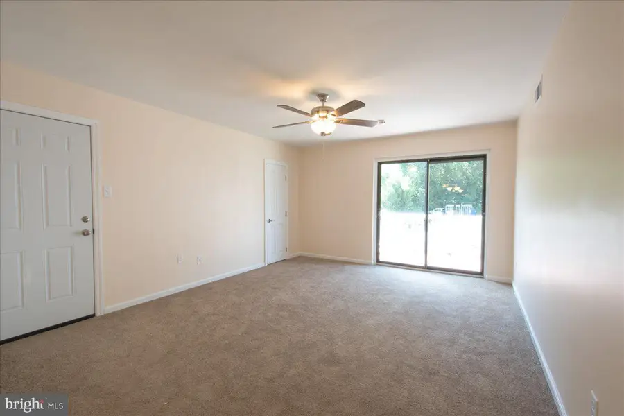 7126 Hilltop Dr #90, Brookhaven, PA 19015 - #2
