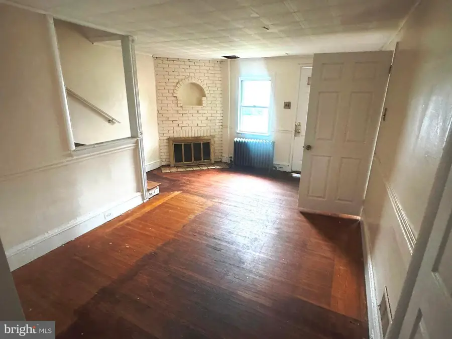 5 E Rodgers St, Ridley Park, PA 19078 - #3