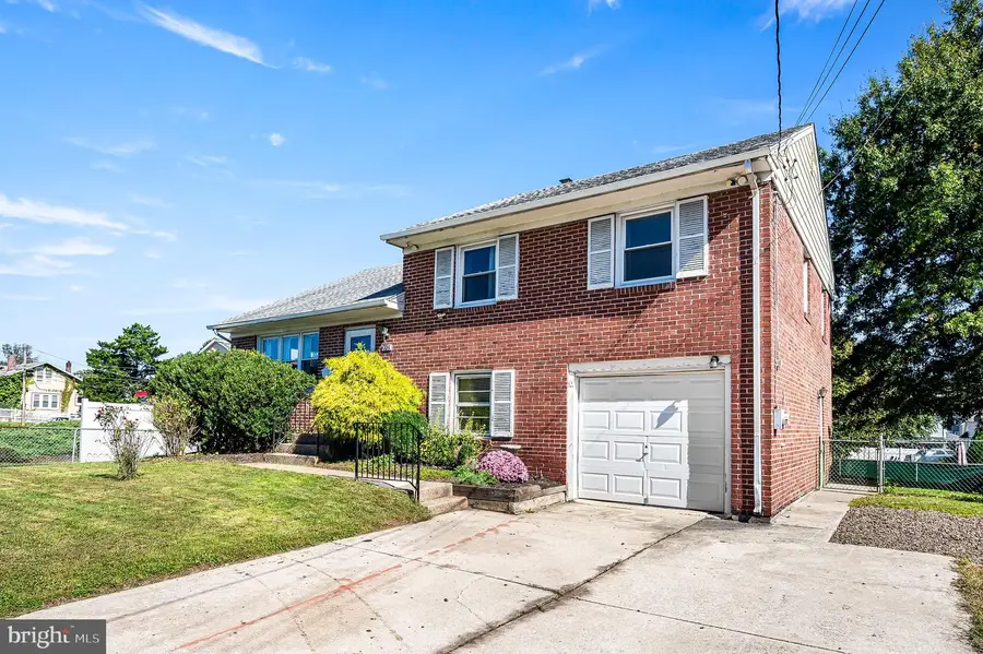 1008 Kedron Ave, Morton, PA 19070 - #2