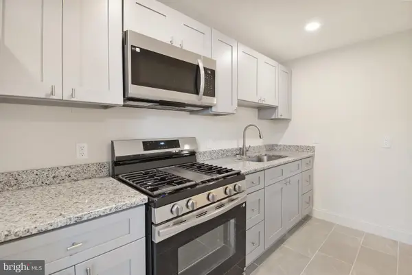 714 Surrey Ln, GLENOLDEN, PA 19036