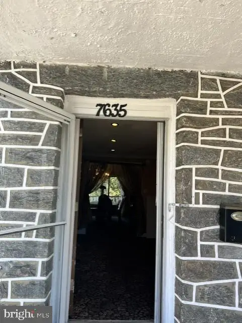 7635 Parkview Rd, Upper Darby, PA 19082 - #2