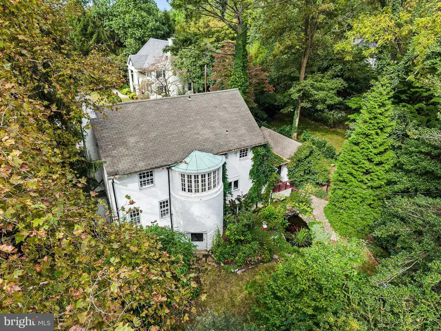 4 Swarthmore Pl, Swarthmore, PA 19081 - #2