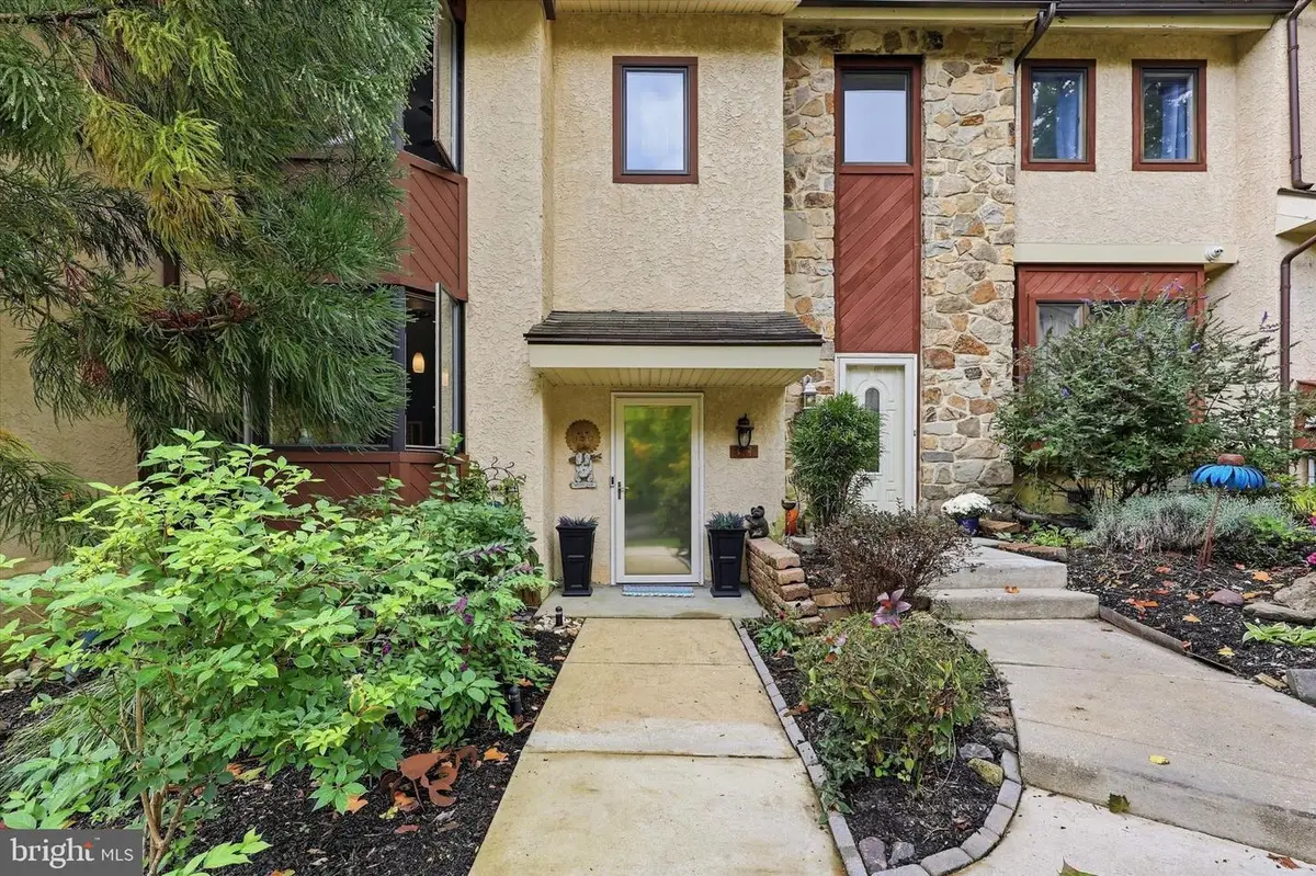 314 Westbriar Dr, Media, PA 19063 - #1