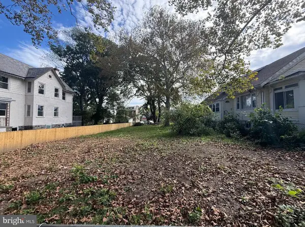 Address Withheld By Seller, EAST LANSDOWNE, PA 19050