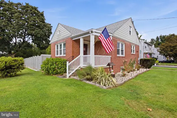 2 Myrtle Ave, RIDLEY PARK, PA 19078