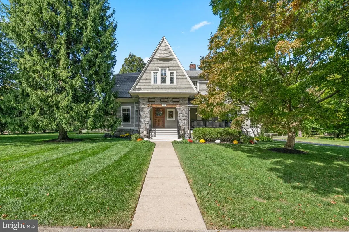 103 Walnut Ave, Wayne, PA 19087 - #1