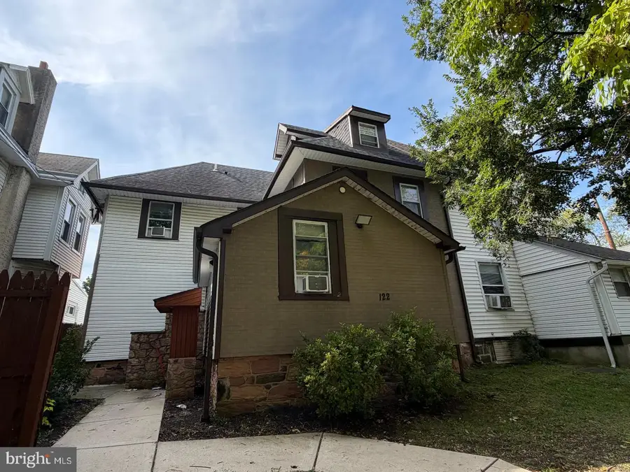 122 Main St, Darby, PA 19023 - #2