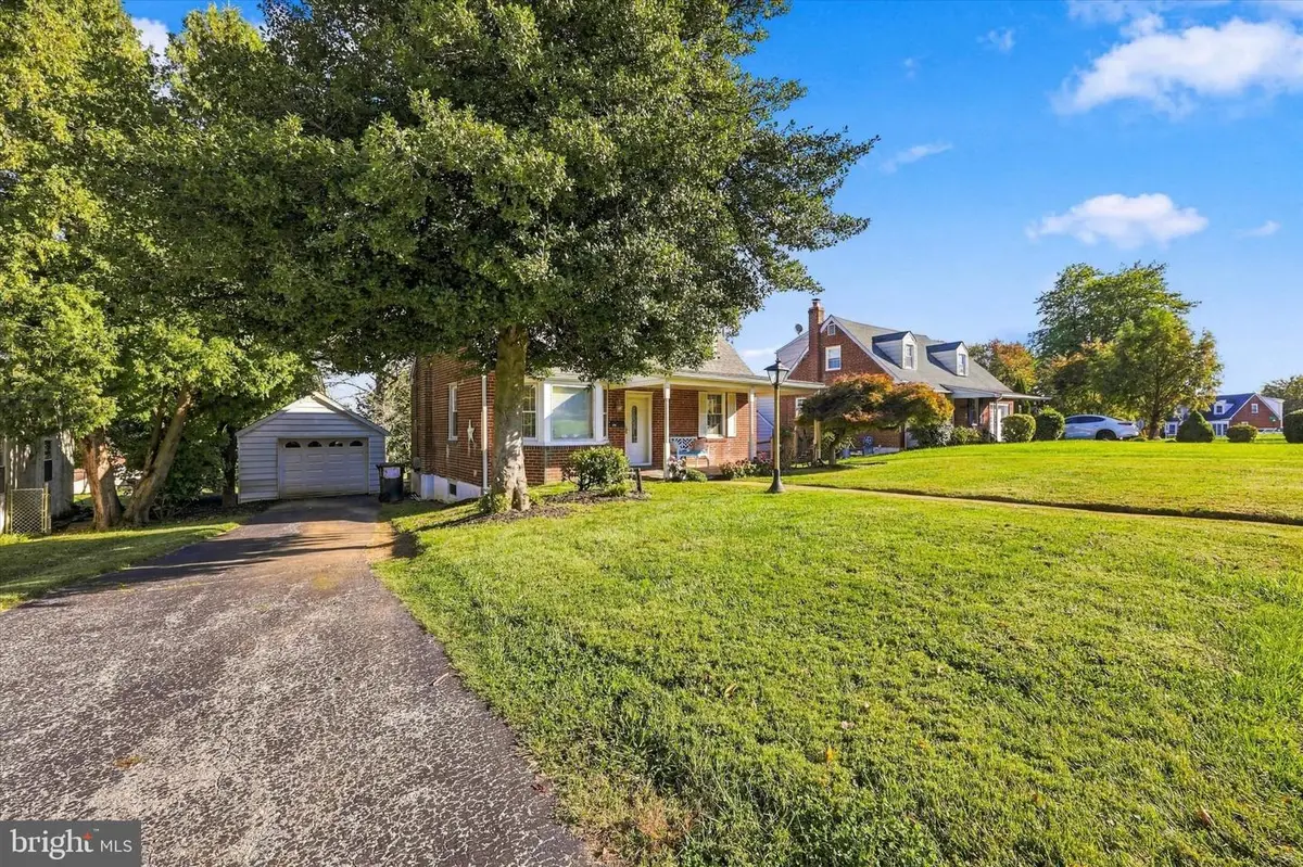 3315 Rodney Dr, Newtown Square, PA 19073 - #1