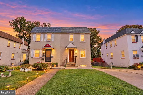 186 Crum Creek Dr, WOODLYN, PA 19094