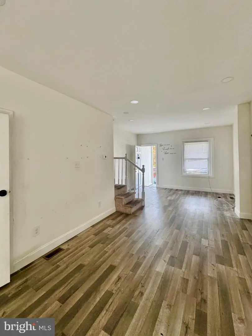 110 Hillside Ave, Darby, PA 19023 - #3