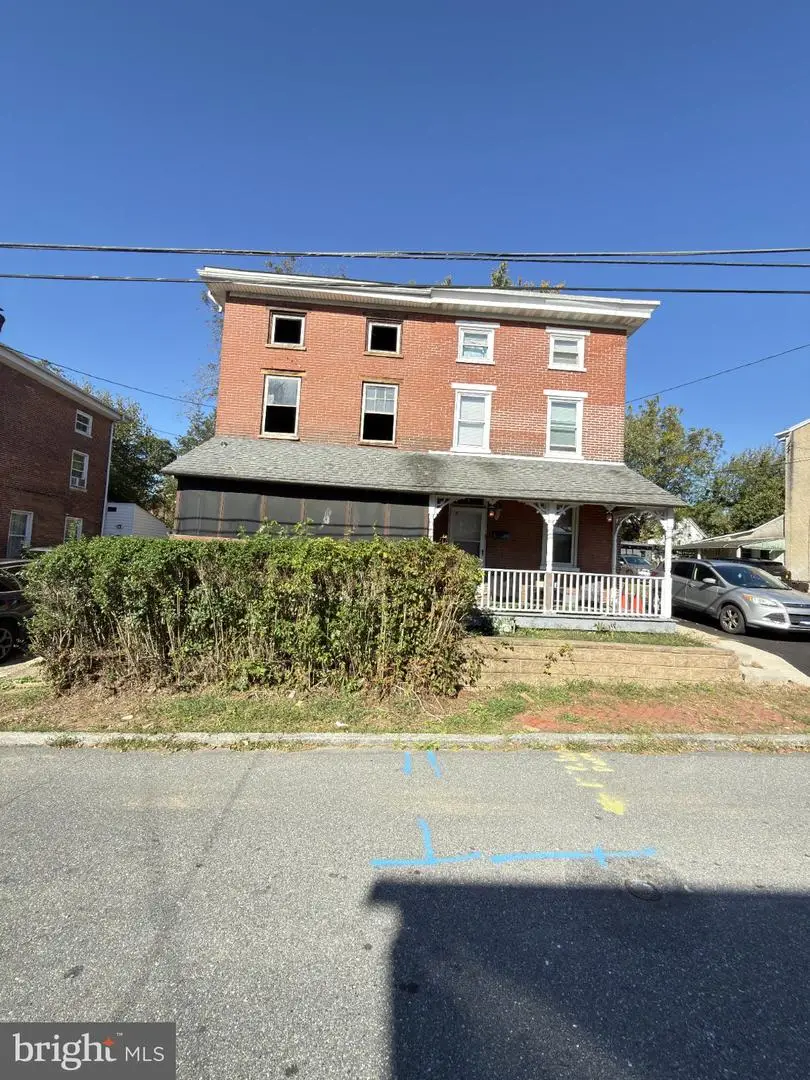 6 Church St, Brookhaven, PA 19015 - #2