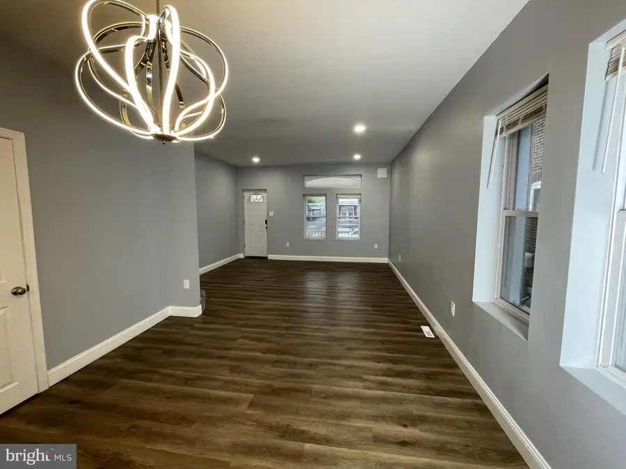 327 E 20th St, Chester, PA 19013 - #3