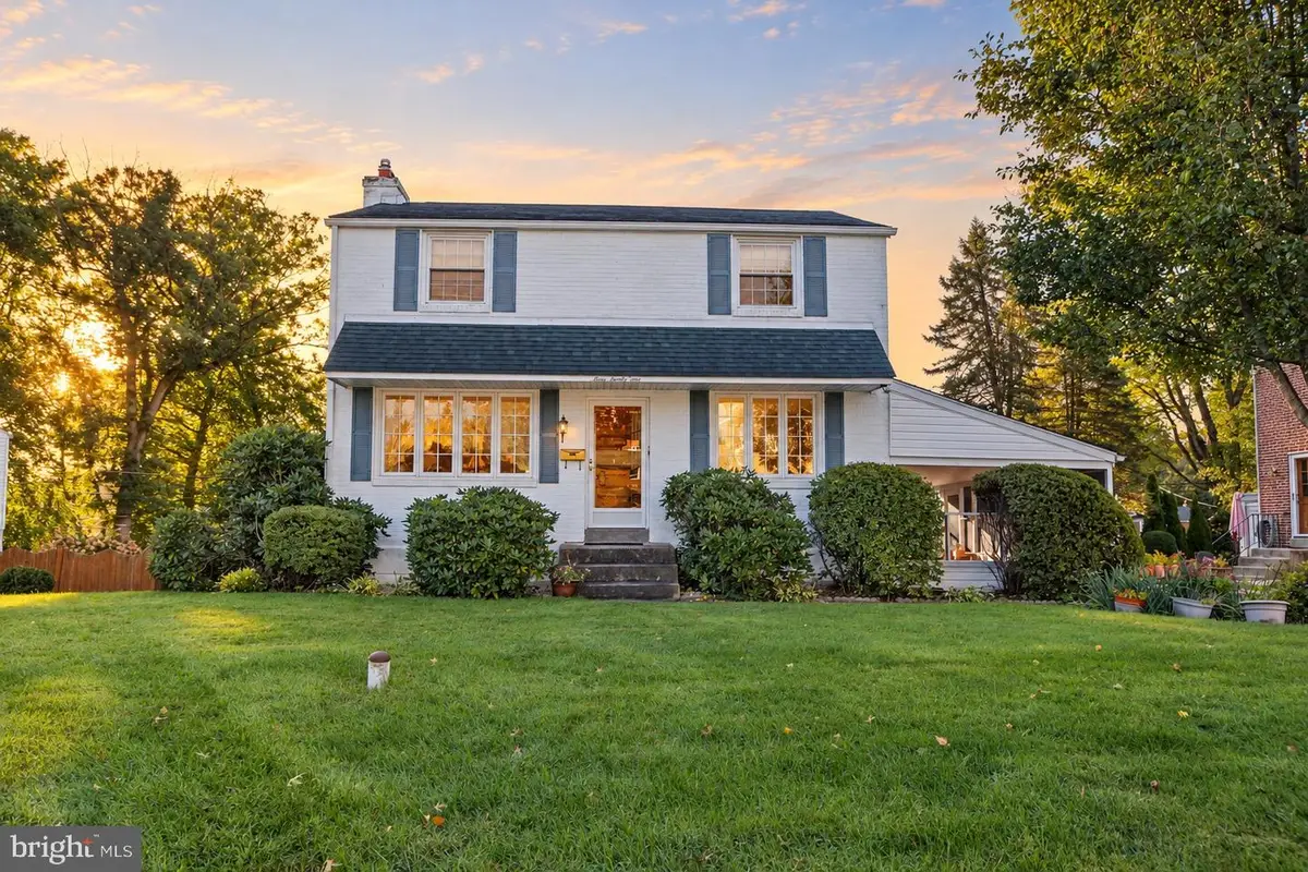 321 Yarnall Dr, Springfield, PA 19064 - #1