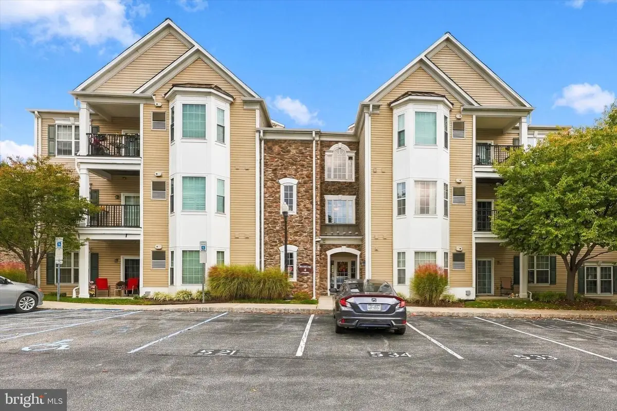 423 Creekside Dr #423, Brookhaven, PA 19015 - #1